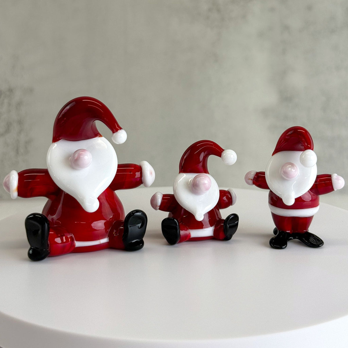 Murano Glass Santa Figurines, Made in Italy