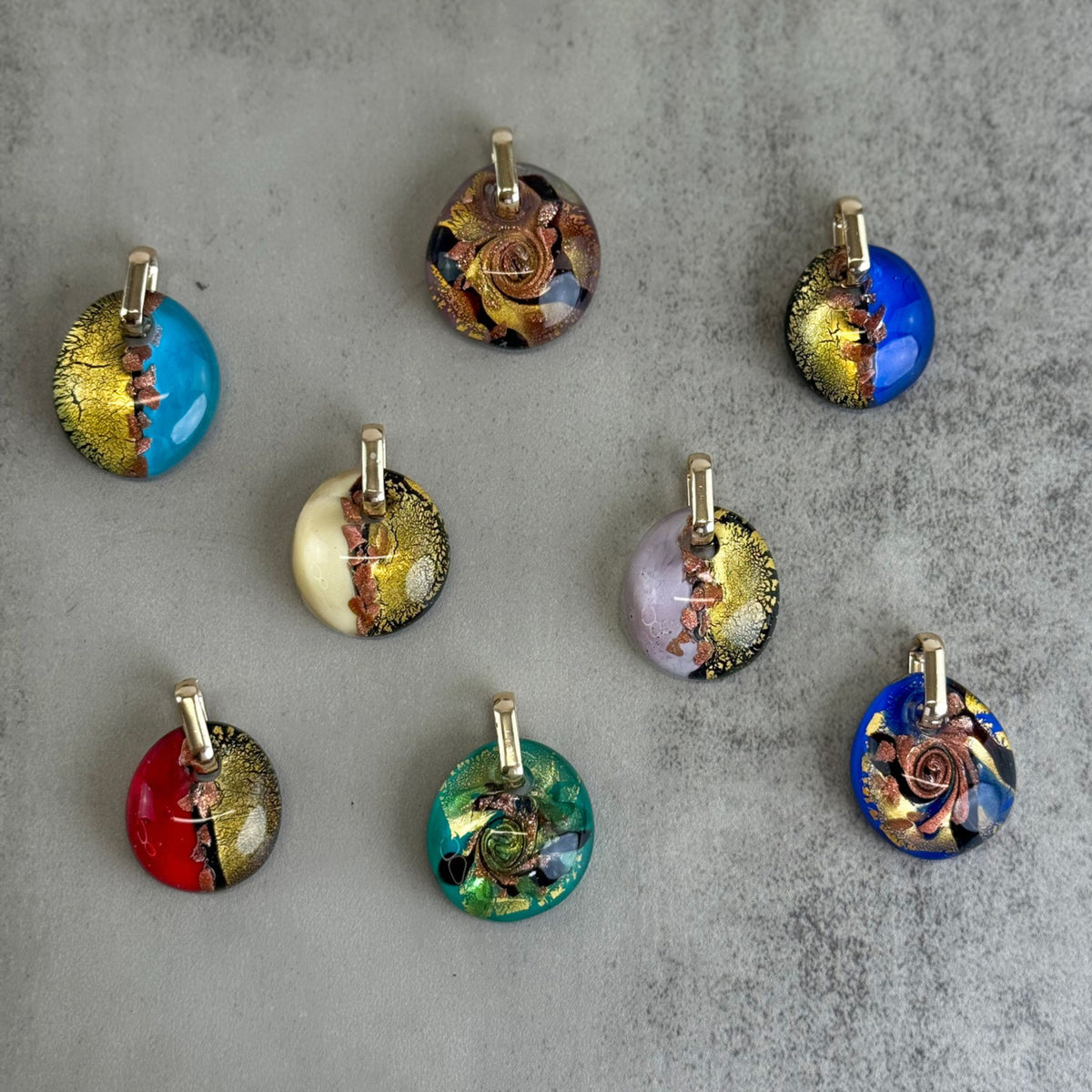 Italian Murano Glass Small Round Pendant Rialto Necklace