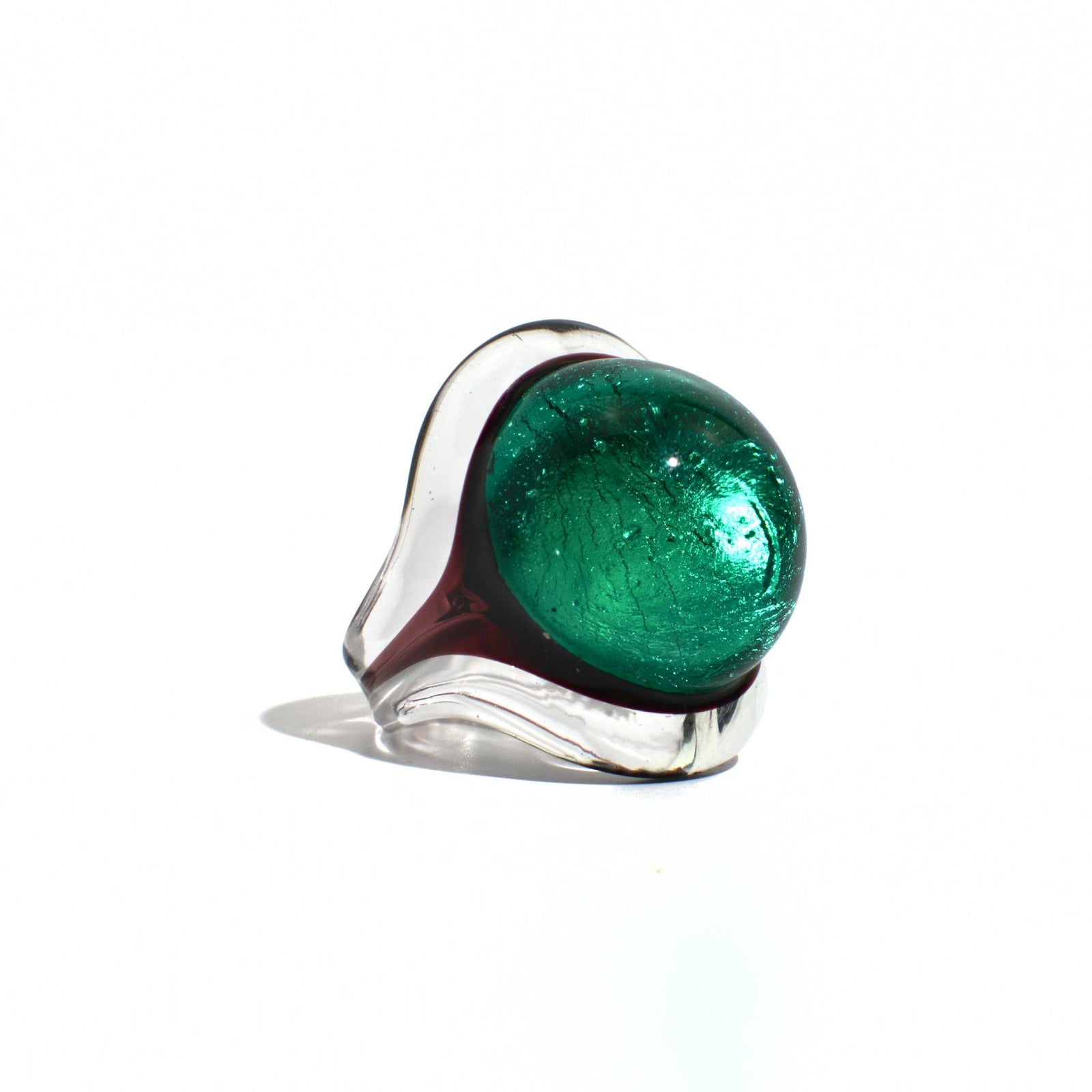 Green Murano glass Occhio statement ring by MyItalianDecor, featuring vibrant glass art in a stylish ring design.