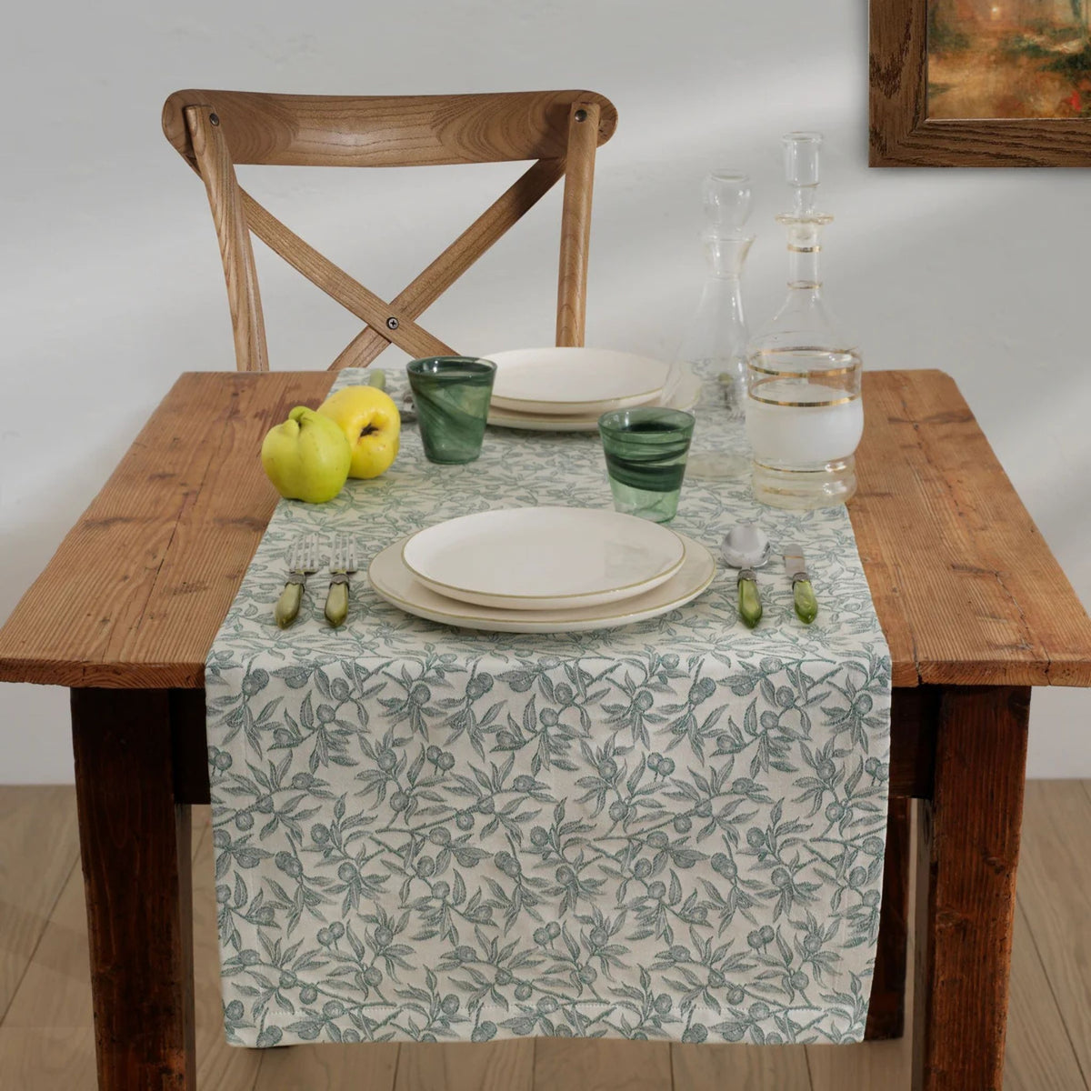 Busatti Oliva Table Runner, Made in Italy