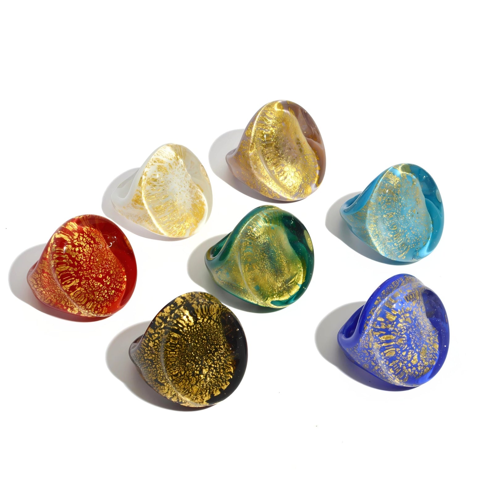 Colorful Murano Glass Ovale large statement ring with 24 karat gold accents, handcrafted by MyItalianDecor.