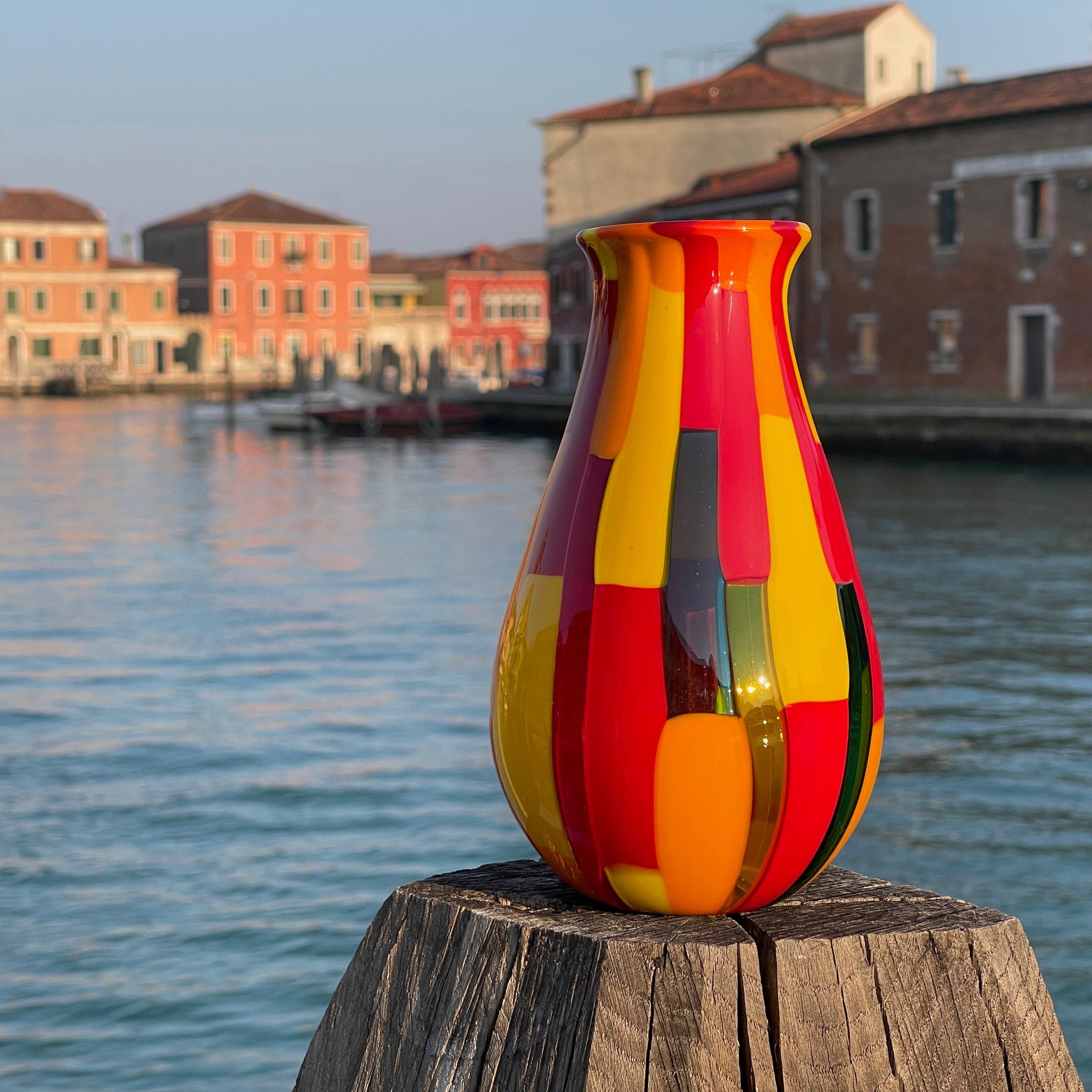 Murano Glass Pazzia Flower Vase, Made in Italy - My Italian Decor
