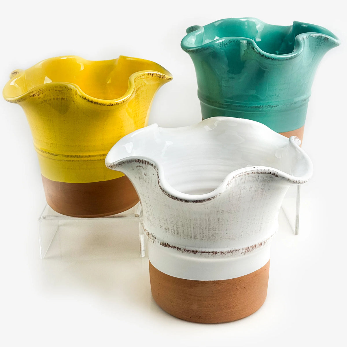 Glazed ceramic planter by My Italian Decor, showcasing a stylish Italian-made design with a smooth finish and rounded shape.