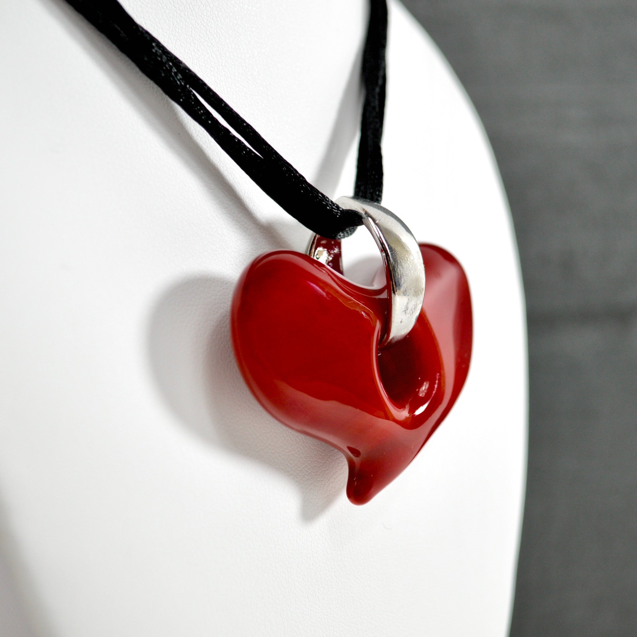 Murano Glass Solid Heart Pendant Necklace, Medium or Large, Made in Italy - My Italian Decor