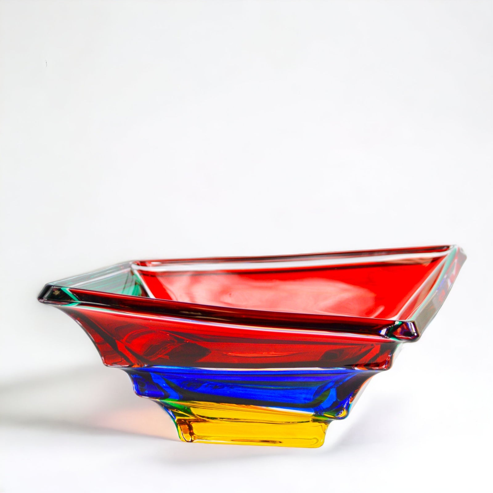 Large Vela Italian crystal centerpiece bowl by DZ, square decorative bowl with intricate glass design for elegant table decor.