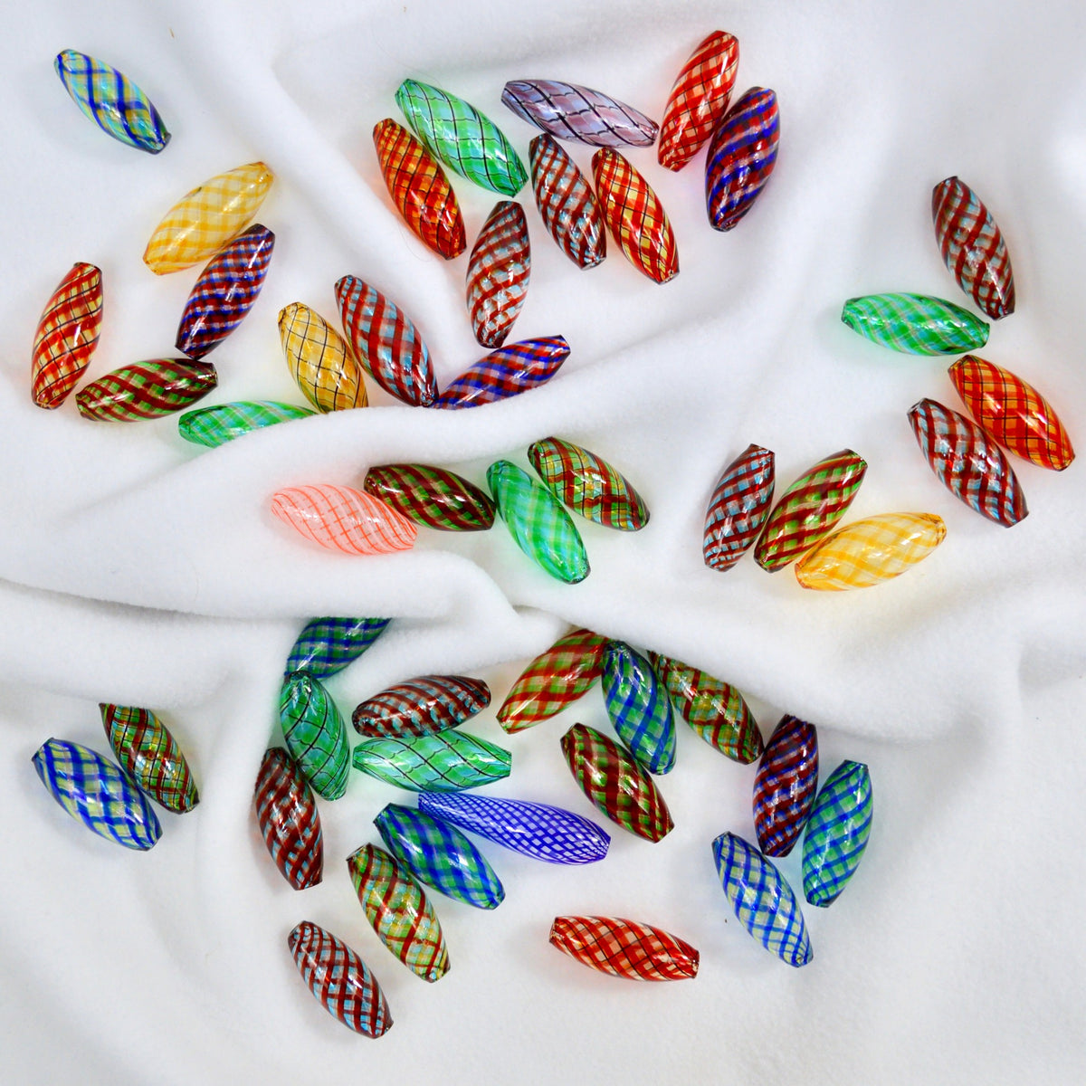 Murano Glass Blown Long Oval Shaped Beads, Set of 6 beads - My Italian Decor