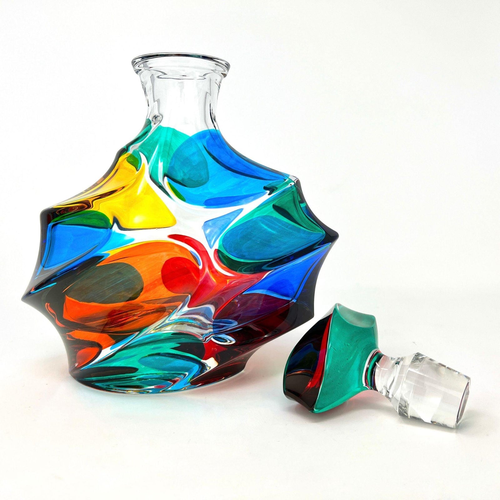 Hand-painted Italian crystal Caly decanter by DZ, elegant glass decanter for wine or spirits, made in Italy