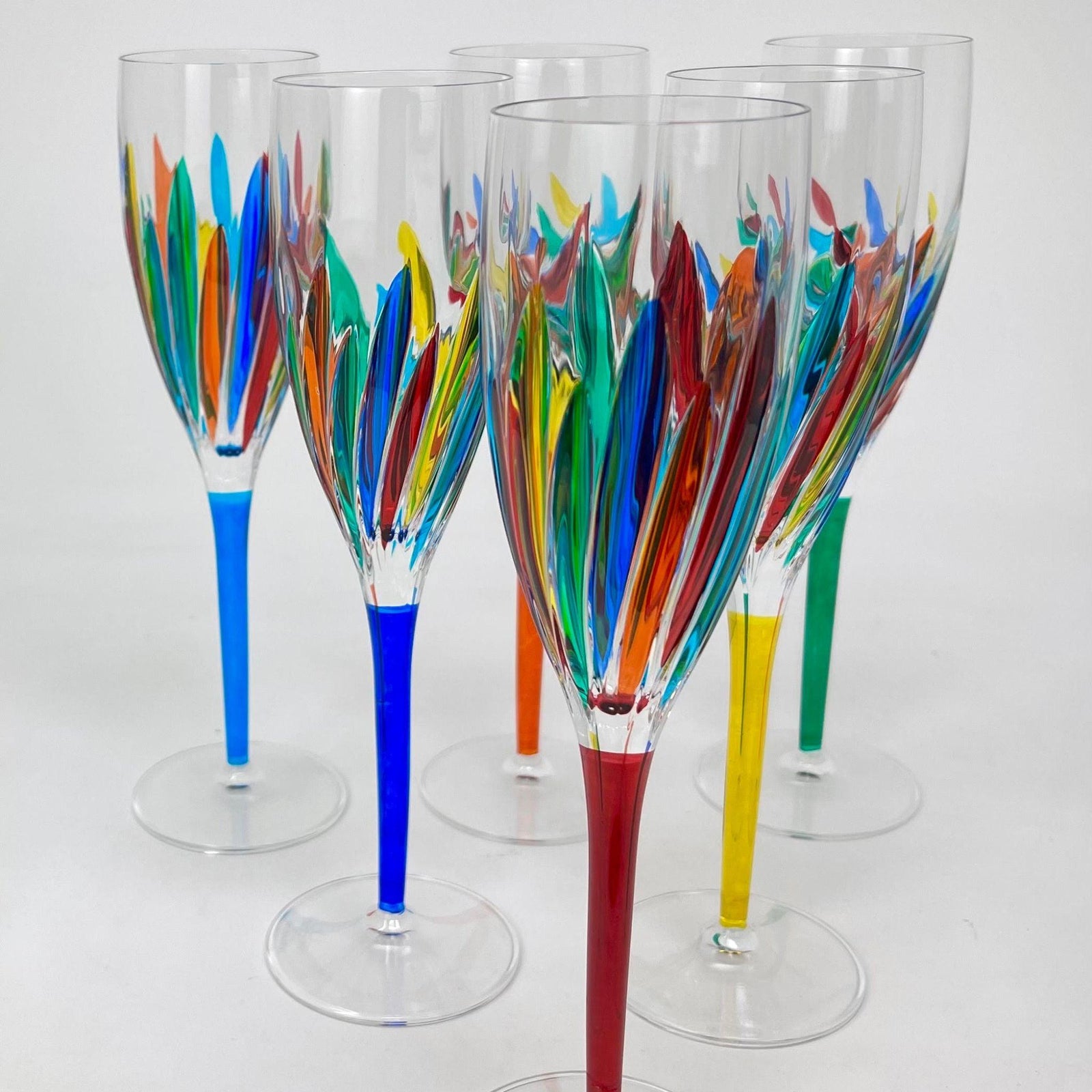 Incantos Collection Multi-Colored Wine Glass (Italian Glass) - Luxurious  Interiors