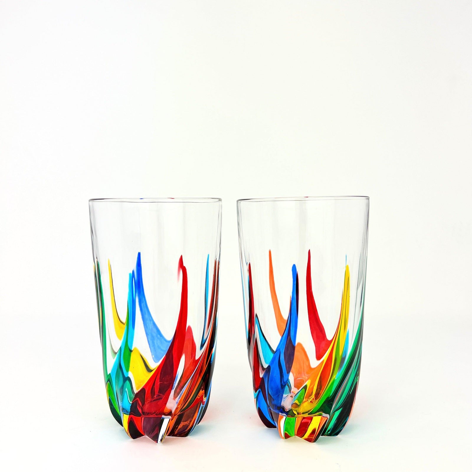 Trix Collection Multi-Colored Wine Glass (Italian Glass) - Luxurious  Interiors